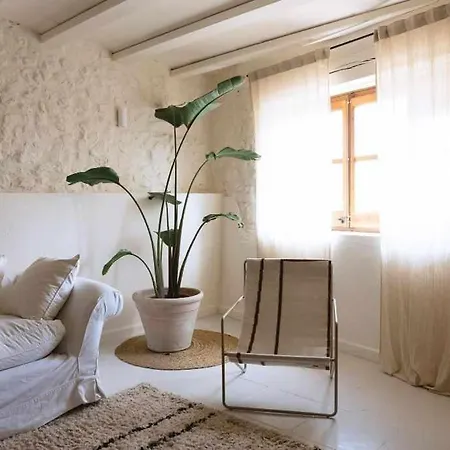 Estudio Niu By Lohodihomes * Viladesens